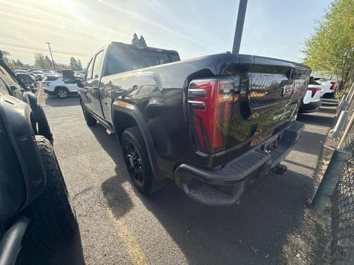 Black 2024 GMC Sierra 2500 AT4
