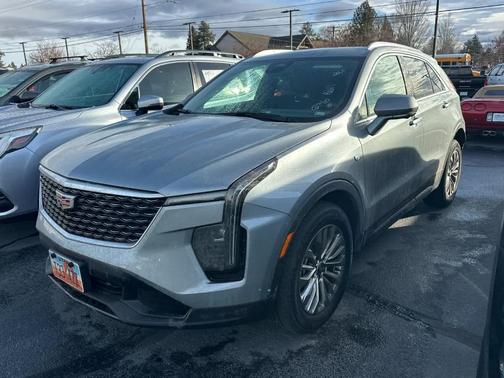 2025 Cadillac XT4 Premium Luxury