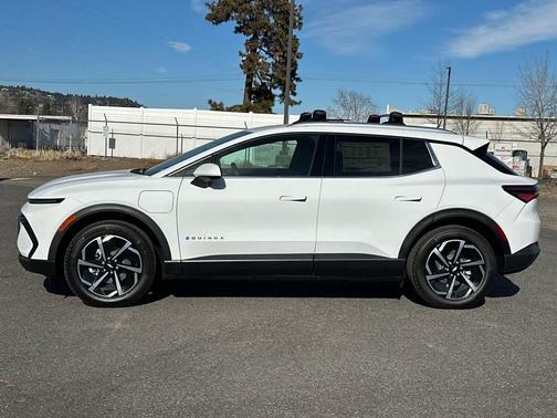 2026 Chevrolet Equinox EV LT 2