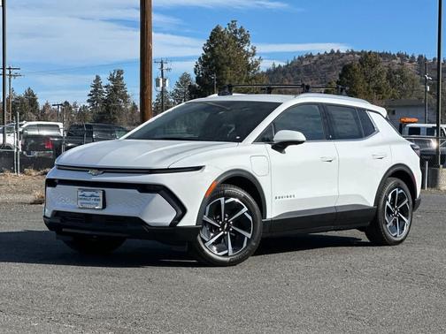 2026 Chevrolet Equinox EV LT 2