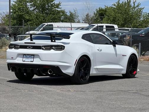 2022 Chevrolet Camaro 2LT