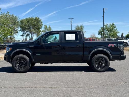 Tuxedo Black Metallic 2014 Ford F-150 FX4