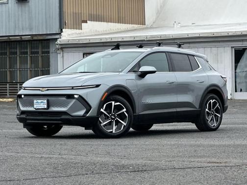 2026 Chevrolet Equinox EV LT 2