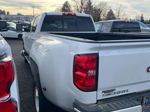 2019 GMC Sierra 3500 Denali