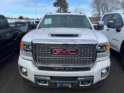 2019 GMC Sierra 3500 Denali