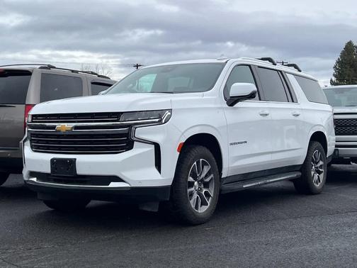 2023 Chevrolet Suburban LT