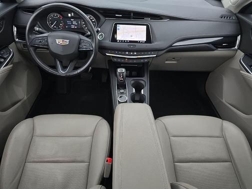 2019 Cadillac XT4 Premium Luxury