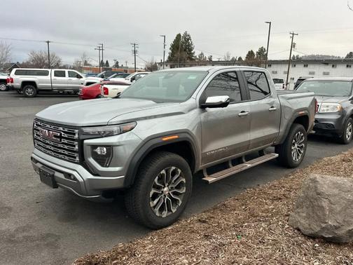2025 GMC Canyon Denali
