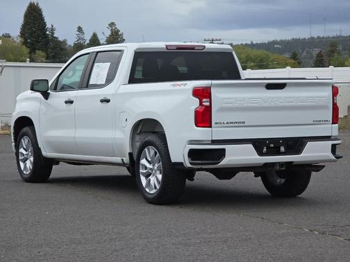 2022 Chevrolet Silverado 1500 Limited Custom