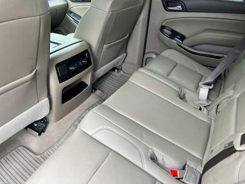 2020 GMC Yukon XL SLT