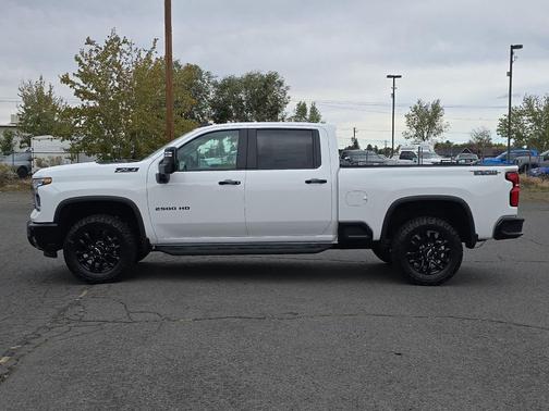 2026 Chevrolet Silverado 2500 LT