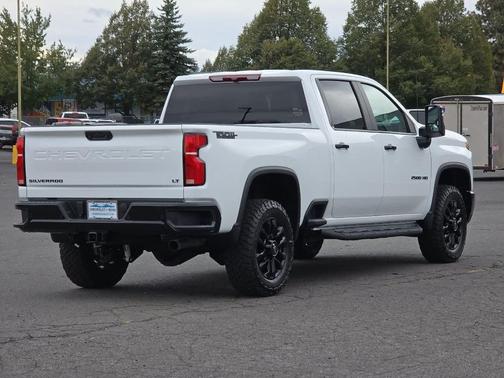 2026 Chevrolet Silverado 2500 LT