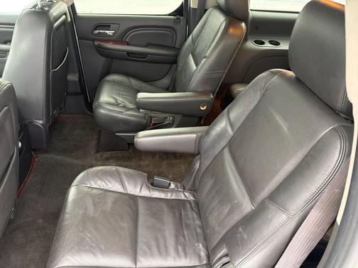 2011 Cadillac Escalade ESV Luxury