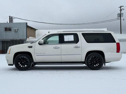 2011 Cadillac Escalade ESV Luxury