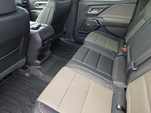 2026 Chevrolet Silverado EV Max Range Trail Boss