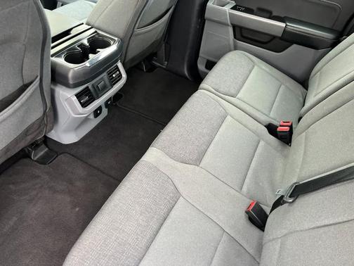 Agate Black Metallic 2024 Ford F-150 XLT