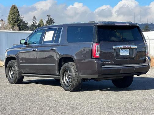 2017 GMC Yukon XL Denali