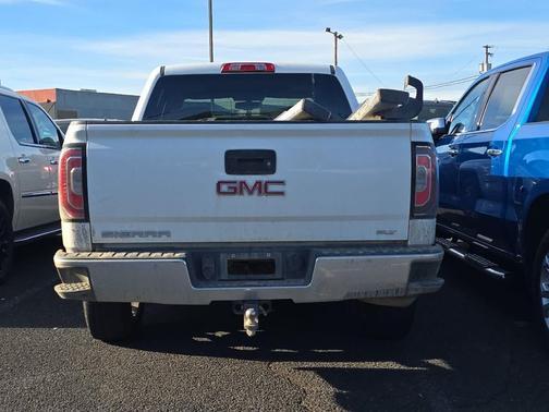 2017 GMC Sierra 1500 SLT