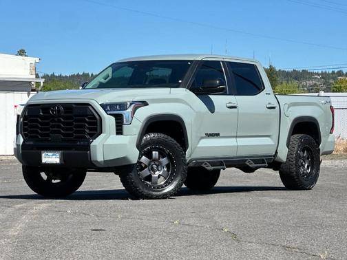 Lunar Rock 2024 Toyota Tundra Limited
