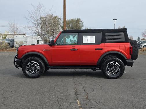 2022 Ford Bronco Black Diamond