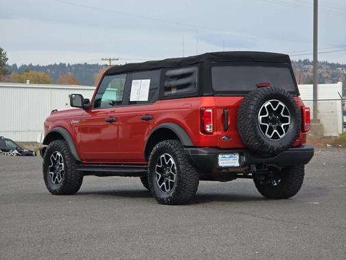 2022 Ford Bronco Black Diamond