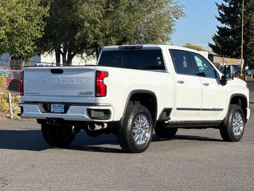 2024 Chevrolet Silverado 2500 High Country