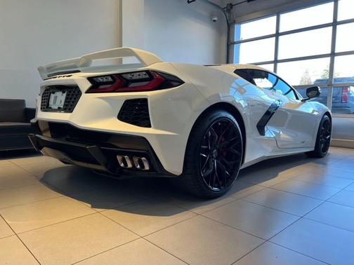 2020 Chevrolet Corvette Stingray w/2LT