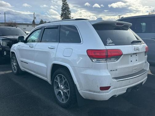 2021 Jeep Grand Cherokee Overland