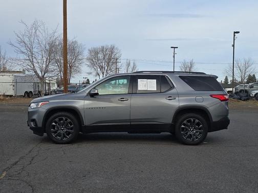 2021 Chevrolet Traverse RS