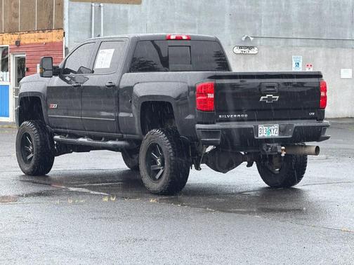 Black 2018 Chevrolet Silverado 2500 LTZ