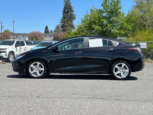 2018 Chevrolet Volt LT