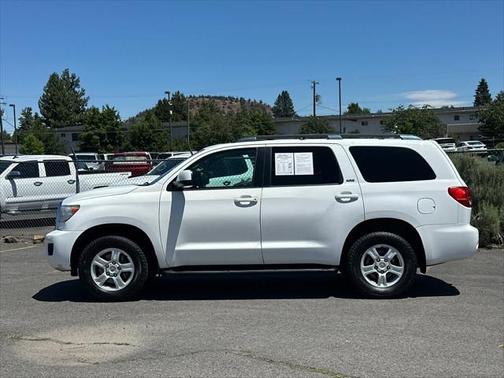 2014 Toyota Sequoia SR5