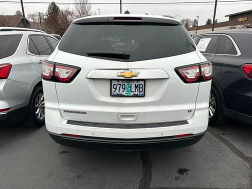 2017 Chevrolet Traverse 2LT