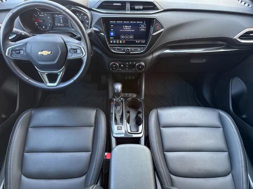 Zeus Bronze Metallic 2021 Chevrolet Trailblazer ACTIV