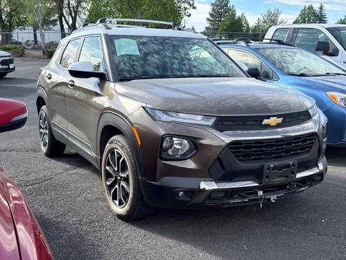 Zeus Bronze Metallic 2021 Chevrolet Trailblazer ACTIV