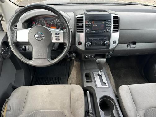 2013 Nissan Xterra S