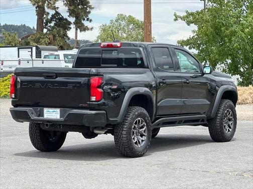 2025 Chevrolet Colorado ZR2