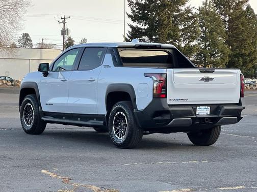 2026 Chevrolet Silverado EV Extended Range Trail Boss