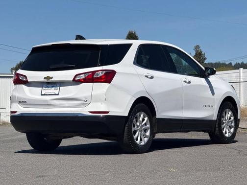 Summit White 2020 Chevrolet Equinox 2LT