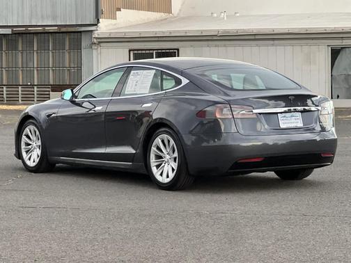 2019 Tesla Model S 75D