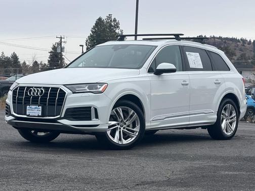2020 Audi Q7 45 Premium
