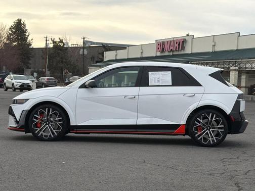 2025 Hyundai IONIQ 5 N Base