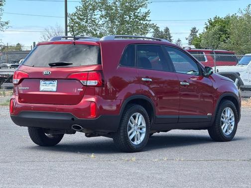 Remington Red Metallic 2015 Kia Sorento LX