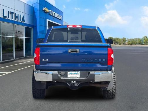 Blue Ribbon Metallic 2015 Toyota Tundra SR5