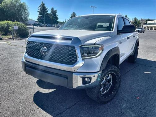 2020 Toyota Tundra SR5
