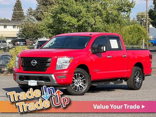 2021 Nissan Titan SV