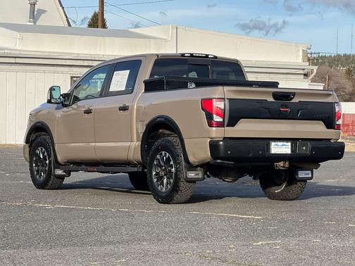 2021 Nissan Titan PRO-4X