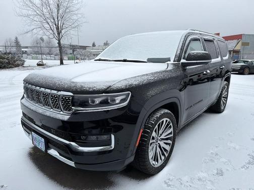 2022 Jeep Grand Wagoneer Series III