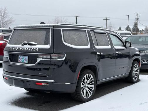 2022 Jeep Grand Wagoneer Series III