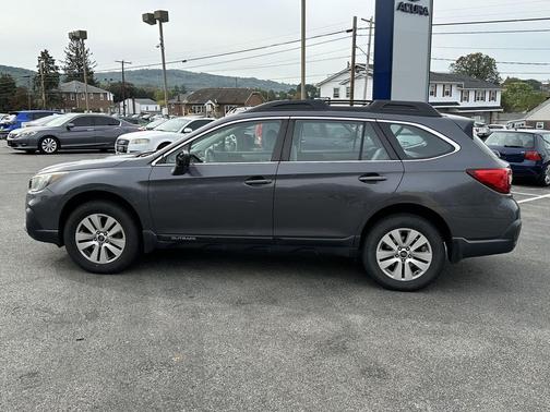2019 Subaru Outback 2.5i